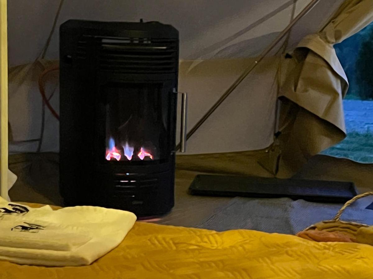 Glamping Bieszczady Z Jacuzzi I Basenem Hotel Solina  Eksteriør billede