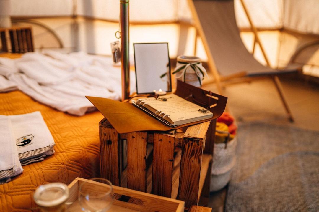 Glamping Bieszczady Z Jacuzzi I Basenem Hotel Solina  Eksteriør billede