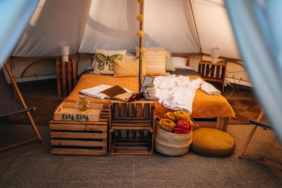 Glamping Bieszczady Z Jacuzzi I Basenem Hotel Solina  Eksteriør billede