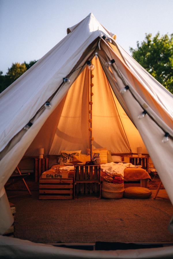 Glamping Bieszczady Z Jacuzzi I Basenem Hotel Solina  Eksteriør billede