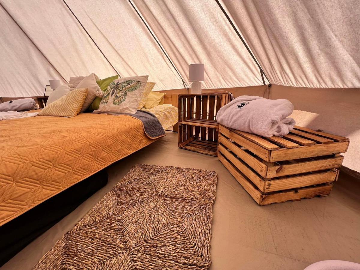 Glamping Bieszczady Z Jacuzzi I Basenem Hotel Solina  Eksteriør billede