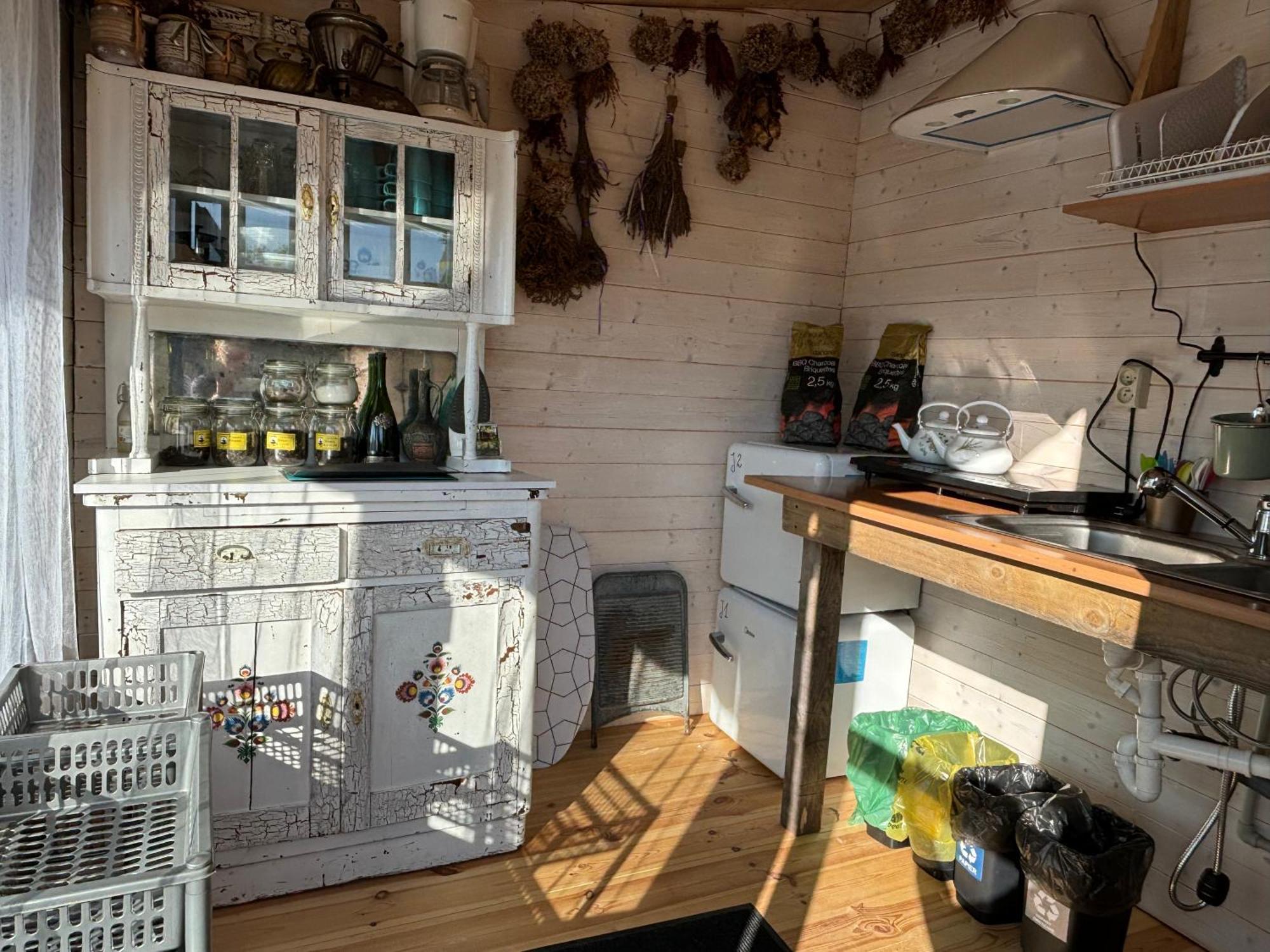 Glamping Bieszczady Z Jacuzzi I Basenem Hotel Solina  Eksteriør billede