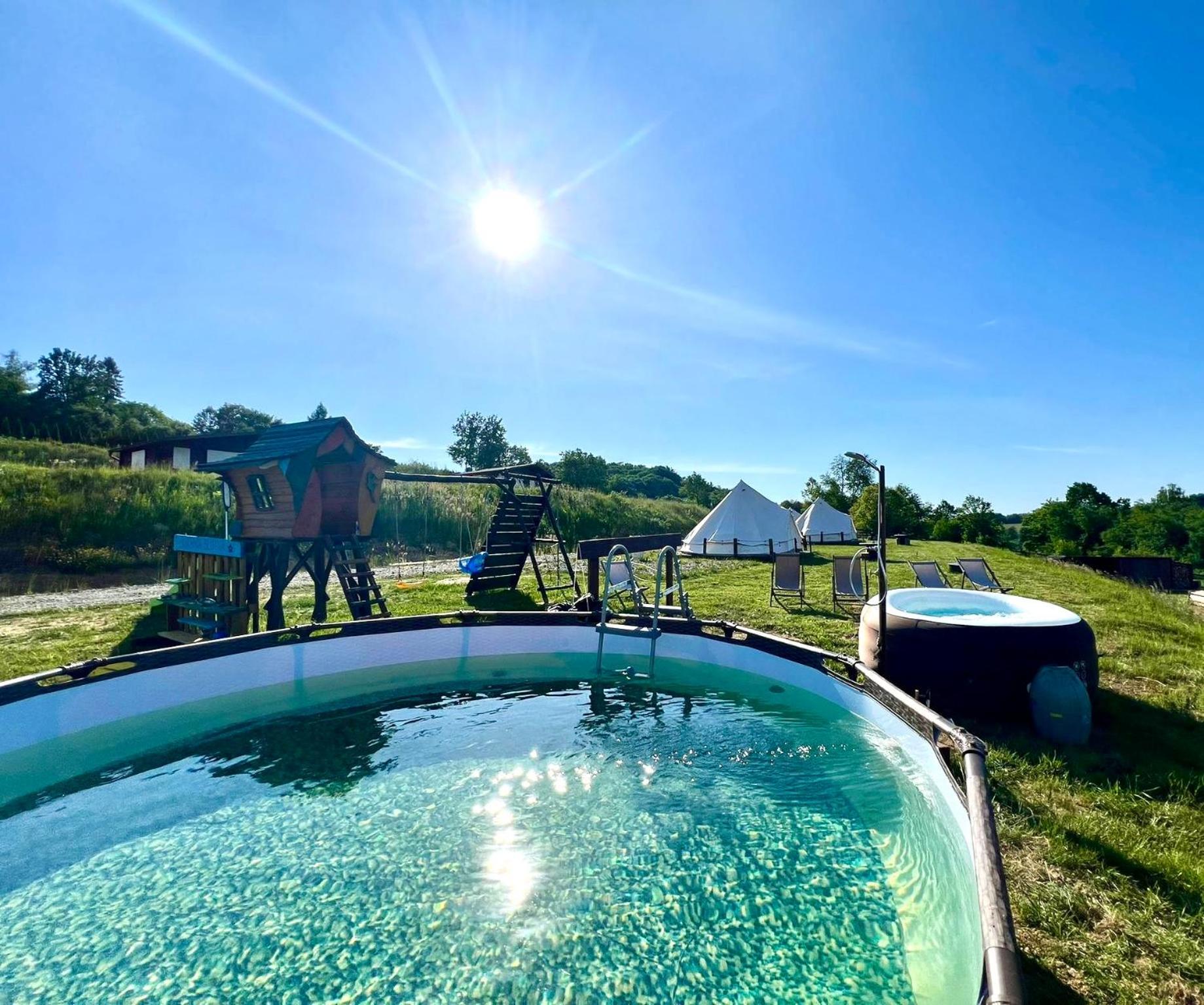 Glamping Bieszczady Z Jacuzzi I Basenem Hotel Solina  Eksteriør billede